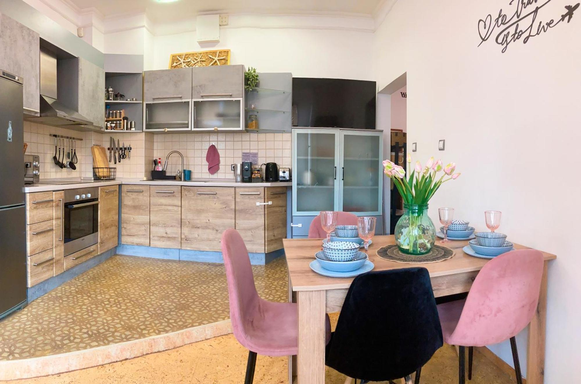 Two Bedroom Apartment -Welcome To Burgas- Top Location, Central Station, Main Walking Street, Sea Garden, Near The Beach Exteriér fotografie